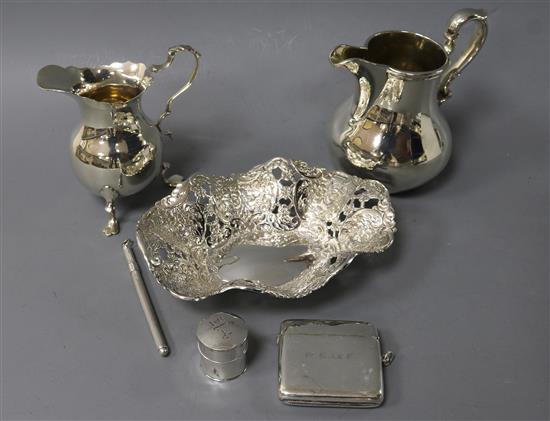 A Victorian silver cream jug and sundry small silver,